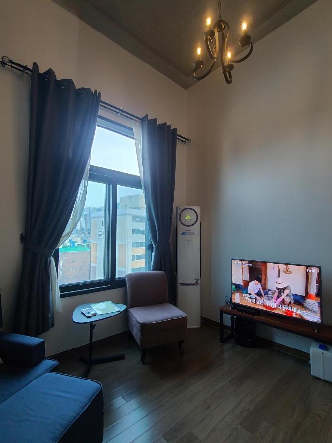 Jinwoo Prestige Hotel Geoje Buitenkant foto